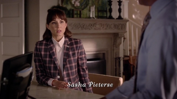 Pretty_Little_Liars_S06E18_Burn_This_720p_WEB-DL_DD5_1_H_264-NTb_0247.jpg