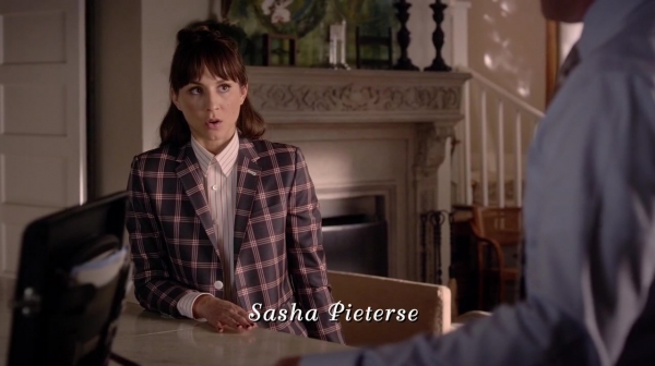 Pretty_Little_Liars_S06E18_Burn_This_720p_WEB-DL_DD5_1_H_264-NTb_0248.jpg