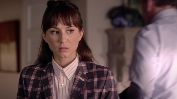 Pretty_Little_Liars_S06E18_Burn_This_720p_WEB-DL_DD5_1_H_264-NTb_0265.jpg
