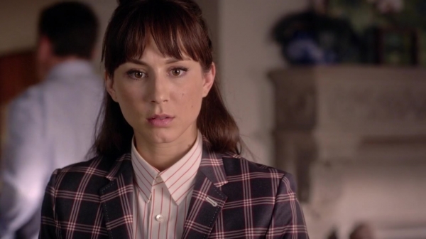 Pretty_Little_Liars_S06E18_Burn_This_720p_WEB-DL_DD5_1_H_264-NTb_0266.jpg