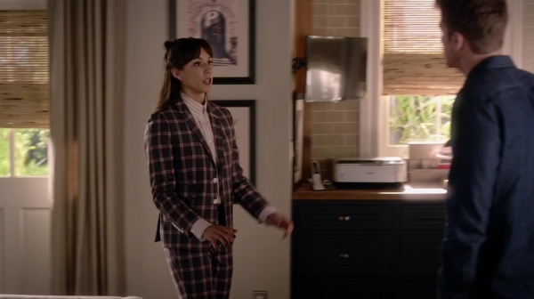 Pretty_Little_Liars_S06E18_Burn_This_720p_WEB-DL_DD5_1_H_264-NTb_0614.jpg