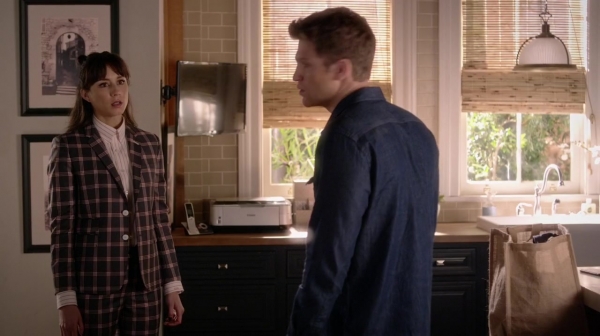 Pretty_Little_Liars_S06E18_Burn_This_720p_WEB-DL_DD5_1_H_264-NTb_0645.jpg