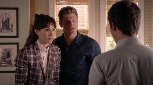 Pretty_Little_Liars_S06E18_Burn_This_720p_WEB-DL_DD5_1_H_264-NTb_0680.jpg
