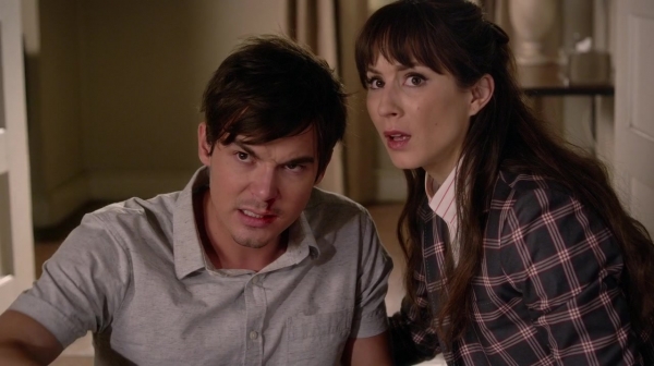 Pretty_Little_Liars_S06E18_Burn_This_720p_WEB-DL_DD5_1_H_264-NTb_0695.jpg