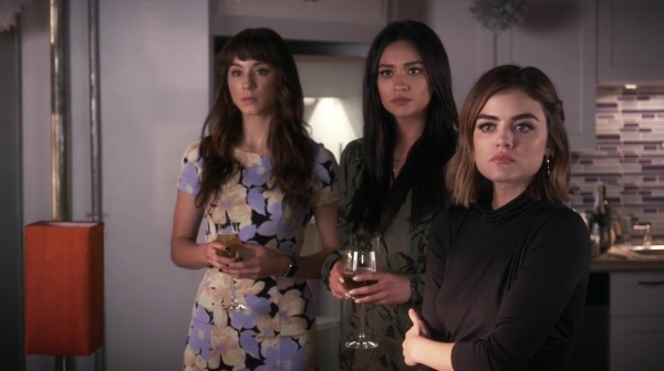 Pretty_Little_Liars_S06E18_Burn_This_720p_WEB-DL_DD5_1_H_264-NTb_1586.jpg