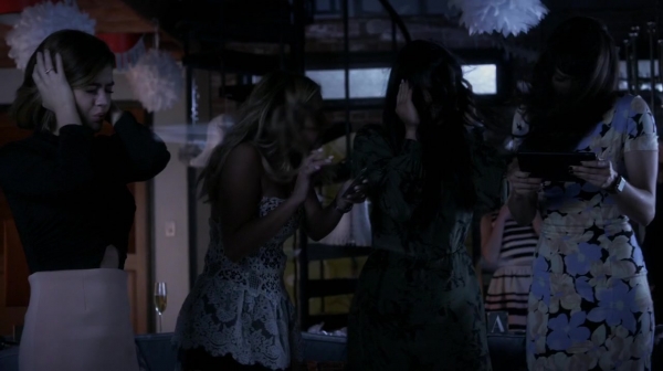 Pretty_Little_Liars_S06E18_Burn_This_720p_WEB-DL_DD5_1_H_264-NTb_1711.jpg