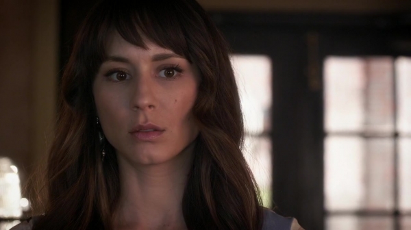 Pretty_Little_Liars_S06E18_Burn_This_720p_WEB-DL_DD5_1_H_264-NTb_1812.jpg