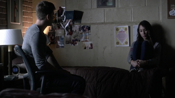 Pretty_Little_Liars_S06E18_Burn_This_720p_WEB-DL_DD5_1_H_264-NTb_1877.jpg
