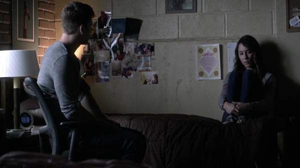 Pretty_Little_Liars_S06E18_Burn_This_720p_WEB-DL_DD5_1_H_264-NTb_1878.jpg