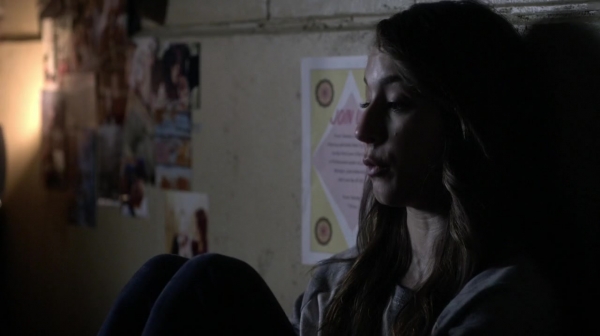 Pretty_Little_Liars_S06E18_Burn_This_720p_WEB-DL_DD5_1_H_264-NTb_1913.jpg