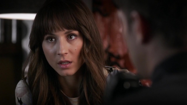 Pretty_Little_Liars_S06E18_Burn_This_720p_WEB-DL_DD5_1_H_264-NTb_2025.jpg