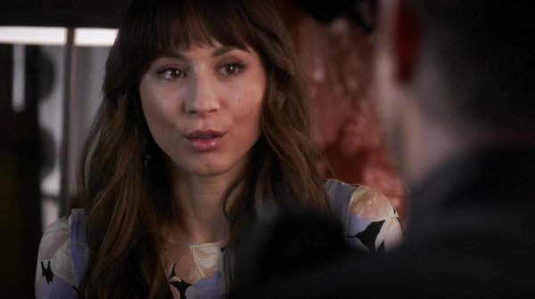 Pretty_Little_Liars_S06E18_Burn_This_720p_WEB-DL_DD5_1_H_264-NTb_2124.jpg