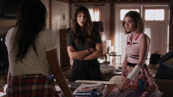 Pretty_Little_Liars_S06E19_Did_You_Miss_Me_720p_WEB-DL_DD5_1_H_264-NTb_0199.jpg