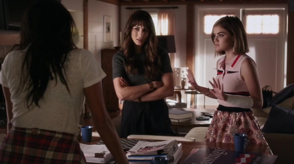 Pretty_Little_Liars_S06E19_Did_You_Miss_Me_720p_WEB-DL_DD5_1_H_264-NTb_0208.jpg