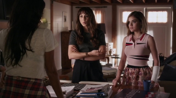 Pretty_Little_Liars_S06E19_Did_You_Miss_Me_720p_WEB-DL_DD5_1_H_264-NTb_0227.jpg