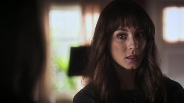 Pretty_Little_Liars_S06E19_Did_You_Miss_Me_720p_WEB-DL_DD5_1_H_264-NTb_0245.jpg