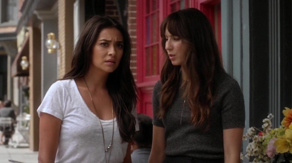 Pretty_Little_Liars_S06E19_Did_You_Miss_Me_720p_WEB-DL_DD5_1_H_264-NTb_0924.jpg