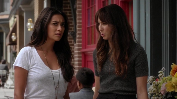 Pretty_Little_Liars_S06E19_Did_You_Miss_Me_720p_WEB-DL_DD5_1_H_264-NTb_0926.jpg