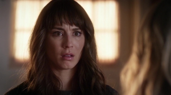Pretty_Little_Liars_S06E19_Did_You_Miss_Me_720p_WEB-DL_DD5_1_H_264-NTb_1404.jpg