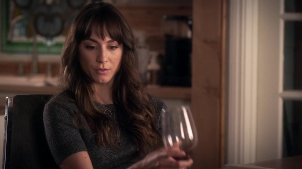 Pretty_Little_Liars_S06E19_Did_You_Miss_Me_720p_WEB-DL_DD5_1_H_264-NTb_1508.jpg