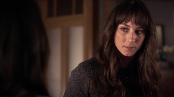 Pretty_Little_Liars_S06E19_Did_You_Miss_Me_720p_WEB-DL_DD5_1_H_264-NTb_1552.jpg