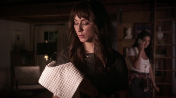 Pretty_Little_Liars_S06E19_Did_You_Miss_Me_720p_WEB-DL_DD5_1_H_264-NTb_1649.jpg
