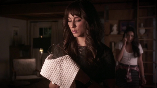 Pretty_Little_Liars_S06E19_Did_You_Miss_Me_720p_WEB-DL_DD5_1_H_264-NTb_1650.jpg