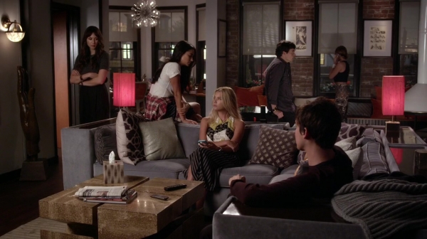 Pretty_Little_Liars_S06E20_Hush_Hush_Sweet_Little_Liars_720p_WEB-DL_DD5_1_H_264-NTb_0057.jpg