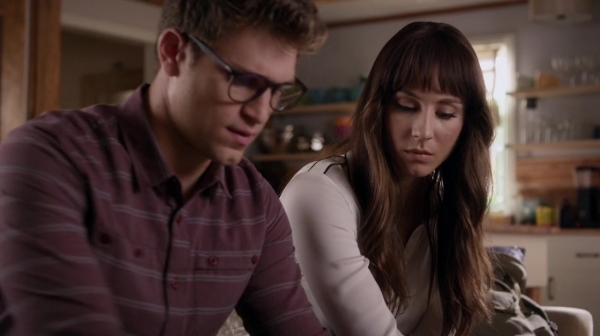 Pretty_Little_Liars_S06E20_Hush_Hush_Sweet_Little_Liars_720p_WEB-DL_DD5_1_H_264-NTb_0379.jpg