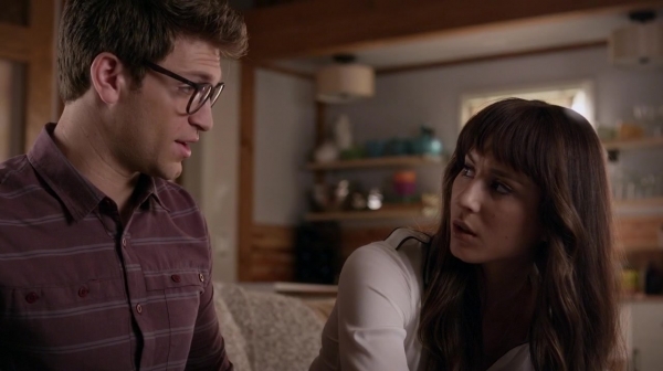 Pretty_Little_Liars_S06E20_Hush_Hush_Sweet_Little_Liars_720p_WEB-DL_DD5_1_H_264-NTb_0394.jpg