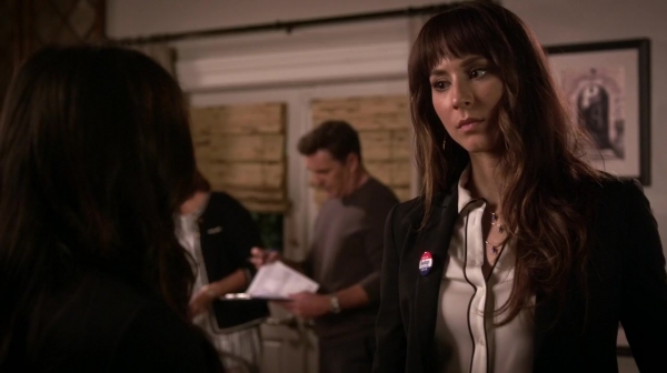 Pretty_Little_Liars_S06E20_Hush_Hush_Sweet_Little_Liars_720p_WEB-DL_DD5_1_H_264-NTb_0780.jpg