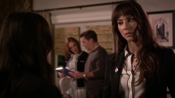 Pretty_Little_Liars_S06E20_Hush_Hush_Sweet_Little_Liars_720p_WEB-DL_DD5_1_H_264-NTb_0783.jpg