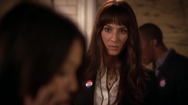 Pretty_Little_Liars_S06E20_Hush_Hush_Sweet_Little_Liars_720p_WEB-DL_DD5_1_H_264-NTb_0811.jpg