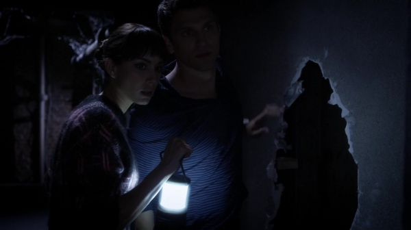 Pretty_Little_Liars_S06E20_Hush_Hush_Sweet_Little_Liars_720p_WEB-DL_DD5_1_H_264-NTb_2003.jpg