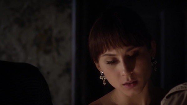 Pretty_Little_Liars_S06E20_Hush_Hush_Sweet_Little_Liars_720p_WEB-DL_DD5_1_H_264-NTb_2362.jpg