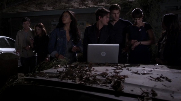 Pretty_Little_Liars_S06E20_Hush_Hush_Sweet_Little_Liars_720p_WEB-DL_DD5_1_H_264-NTb_2458.jpg