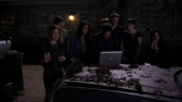 Pretty_Little_Liars_S06E20_Hush_Hush_Sweet_Little_Liars_720p_WEB-DL_DD5_1_H_264-NTb_2479.jpg