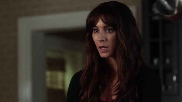 Pretty_Little_Liars_S07E01_WEB-DL_720p_DUAL_WWW_COMANDOTORRENTS_COM_0337.jpg