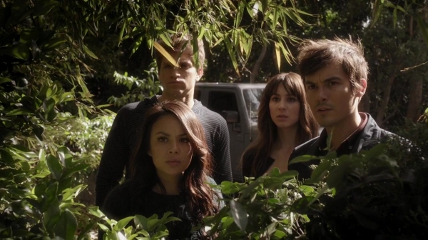 Pretty_Little_Liars_S07E01_WEB-DL_720p_DUAL_WWW_COMANDOTORRENTS_COM_0543.jpg