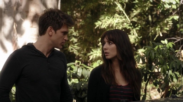 Pretty_Little_Liars_S07E01_WEB-DL_720p_DUAL_WWW_COMANDOTORRENTS_COM_0555.jpg