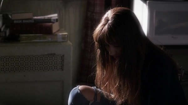Pretty_Little_Liars_S07E01_WEB-DL_720p_DUAL_WWW_COMANDOTORRENTS_COM_0693.jpg
