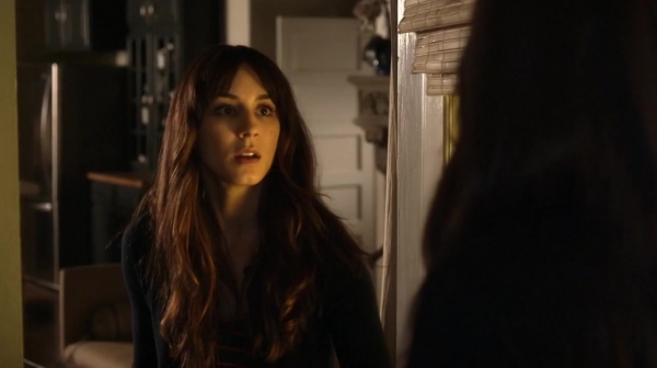 Pretty_Little_Liars_S07E01_WEB-DL_720p_DUAL_WWW_COMANDOTORRENTS_COM_1081.jpg