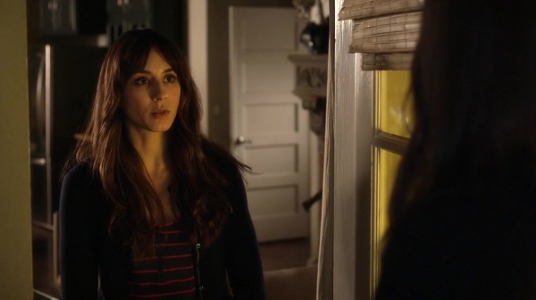 Pretty_Little_Liars_S07E01_WEB-DL_720p_DUAL_WWW_COMANDOTORRENTS_COM_1088.jpg