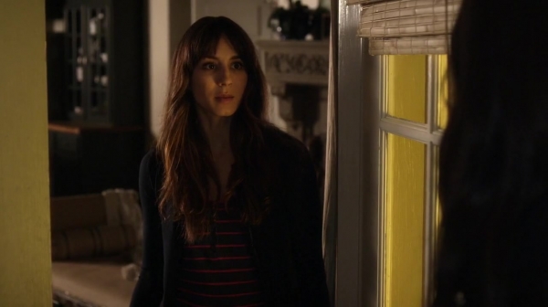 Pretty_Little_Liars_S07E01_WEB-DL_720p_DUAL_WWW_COMANDOTORRENTS_COM_1107.jpg