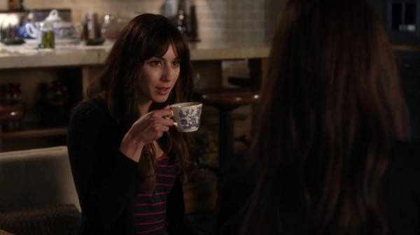 Pretty_Little_Liars_S07E01_WEB-DL_720p_DUAL_WWW_COMANDOTORRENTS_COM_1245.jpg