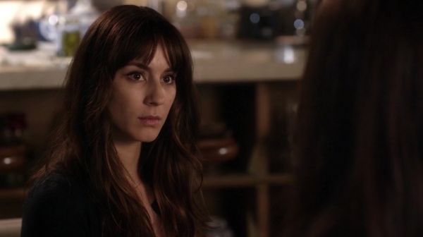 Pretty_Little_Liars_S07E01_WEB-DL_720p_DUAL_WWW_COMANDOTORRENTS_COM_1266.jpg
