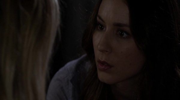 Pretty_Little_Liars_S07E01_WEB-DL_720p_DUAL_WWW_COMANDOTORRENTS_COM_1612.jpg