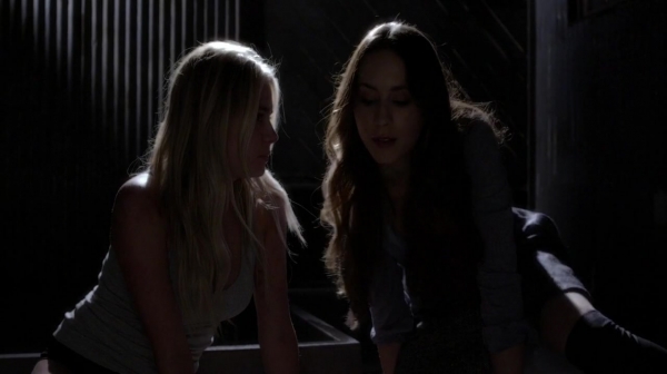 Pretty_Little_Liars_S07E01_WEB-DL_720p_DUAL_WWW_COMANDOTORRENTS_COM_1617.jpg