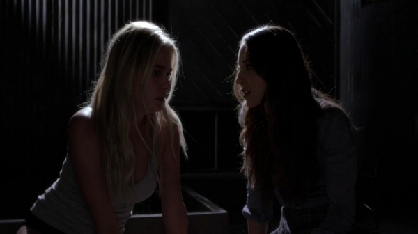 Pretty_Little_Liars_S07E01_WEB-DL_720p_DUAL_WWW_COMANDOTORRENTS_COM_1619.jpg
