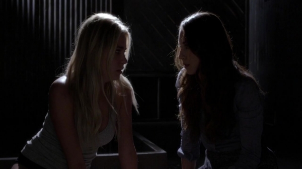 Pretty_Little_Liars_S07E01_WEB-DL_720p_DUAL_WWW_COMANDOTORRENTS_COM_1620.jpg